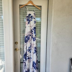 NWT Lulus Maxi Dress